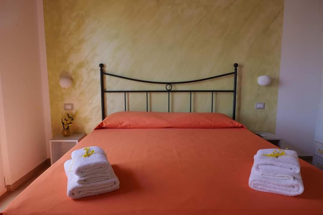 Case Vacanze La Quercia Marina di Camerota Dış mekan fotoğraf